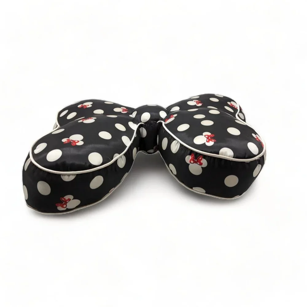 Disney Parks Minnie Mouse Throw Bow Pillow Black Polka Dots and Minnie Mouse